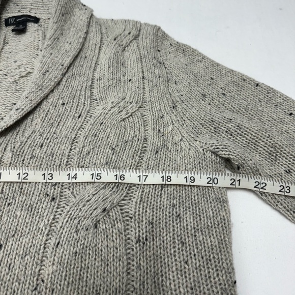 INC International Concepts Men’s Cardigan Cream with Black/Grey Accents Size M - Picture 5 of 8